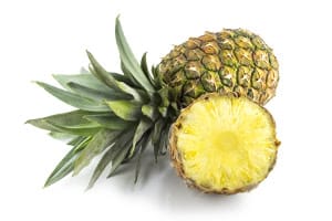 Ananas als Zutat für grüne Smoothies und Säfte