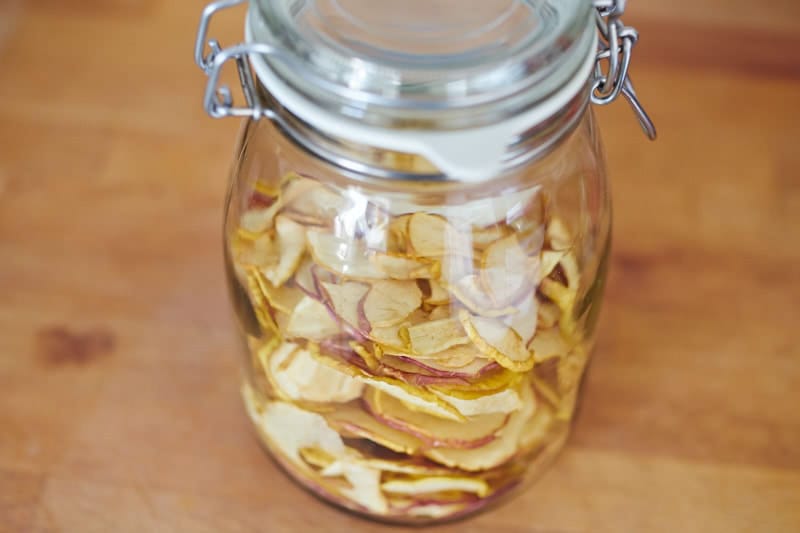 Dieser Dörrapparat trocknet Obst, Gemüse und Kräuter ideal