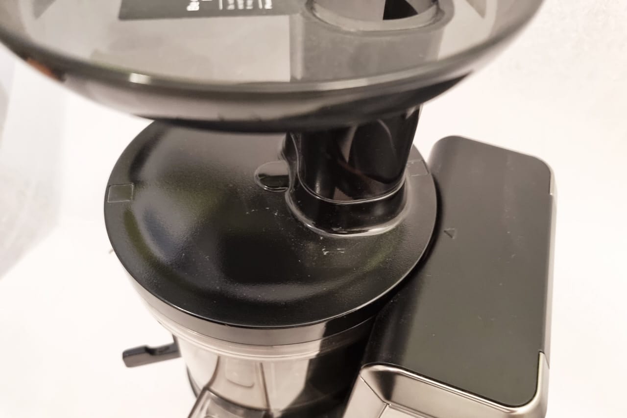 Einfüllstutzen aufsetzen