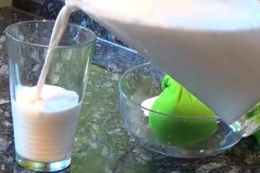 Mandelmilch